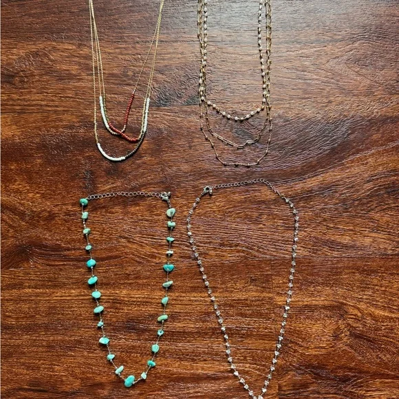 Boutique by BKE Necklace Bundle - Picture 1 of 5